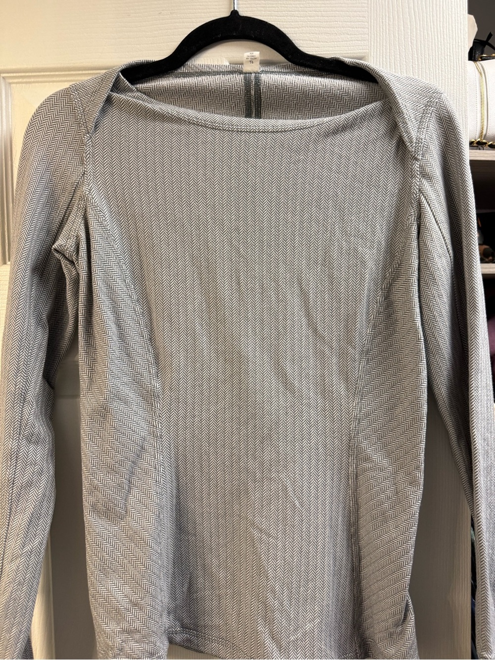 lululemon athletica Gray Long Sleeve Top